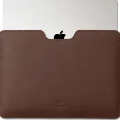 Etui na laptopa BALTAN Razor do Apple MacBook Air M3 Ciemnobrązowy