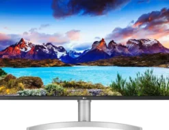 LG 32UL750P-W